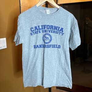 California State University Bakersfield Official Unisex Adult Tee Size Medium